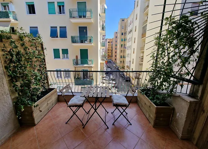 Cuma Suites