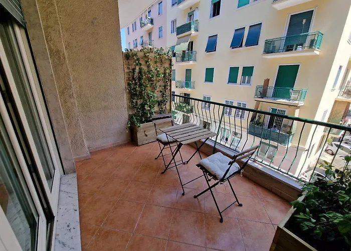 Cuma Suites
